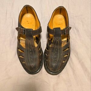 Vintage doc marten mary jane sandals